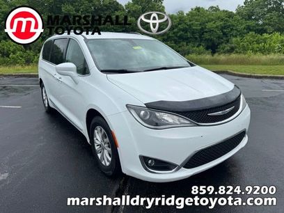 Used 2019 Chrysler Pacifica Touring-L
