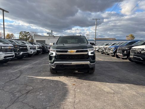 New 2026 Chevrolet Silverado 1500 LT image 2