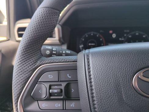 New 2026 Toyota Tacoma TRD Off-Road AWD/4WD image 21