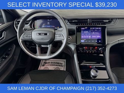 New 2025 Jeep Grand Cherokee L Altitude image 21