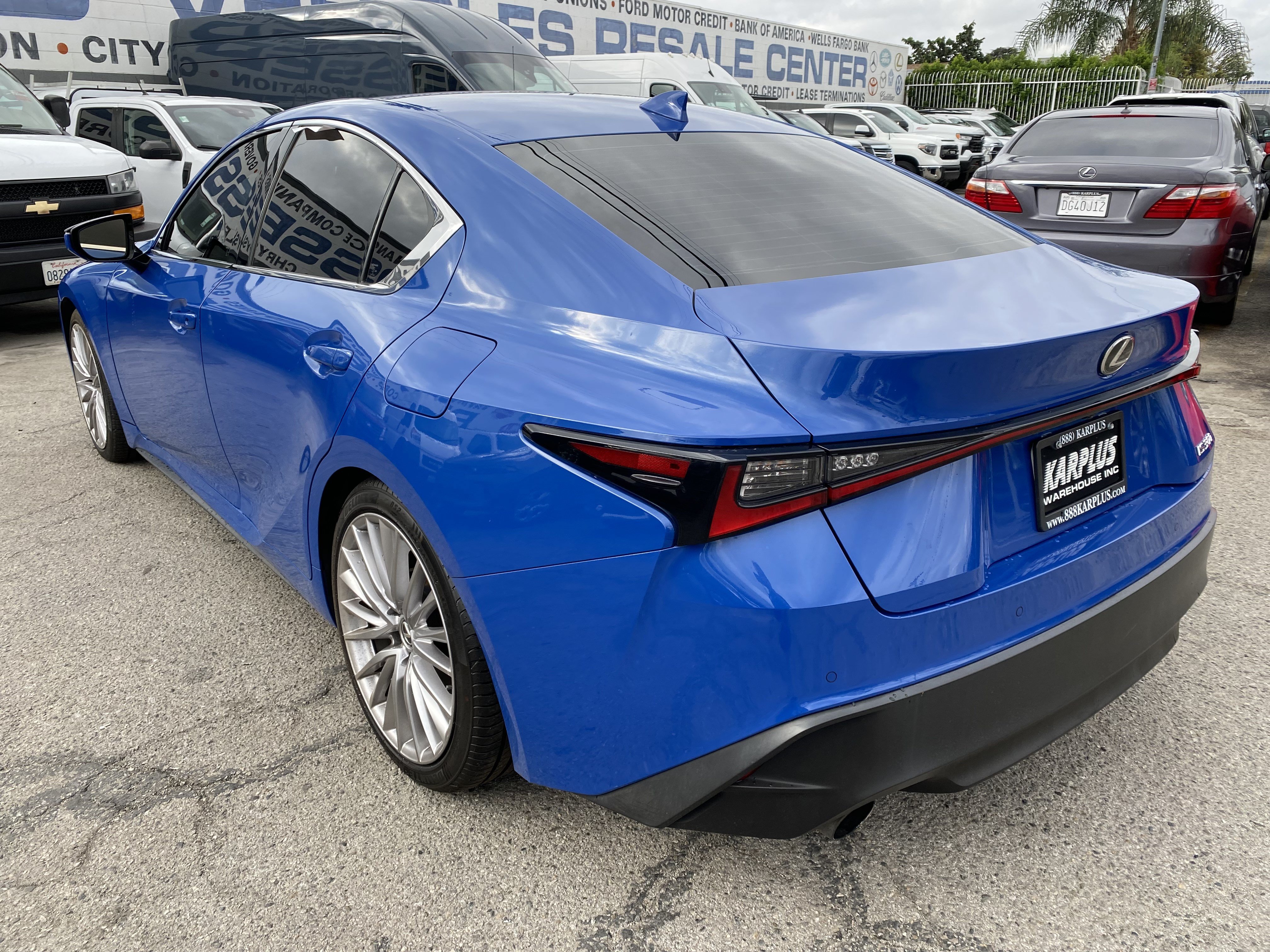 Used 2023 Lexus IS 300 w/ Premium Package RWD image 9