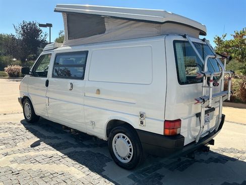 Used 1995 Volkswagen Eurovan Camper FWD image 16