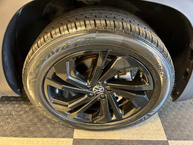 Certified 2023 Volkswagen Atlas SE AWD/4WD image 10