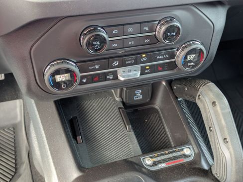 Certified 2025 Ford Bronco Raptor AWD/4WD image 24