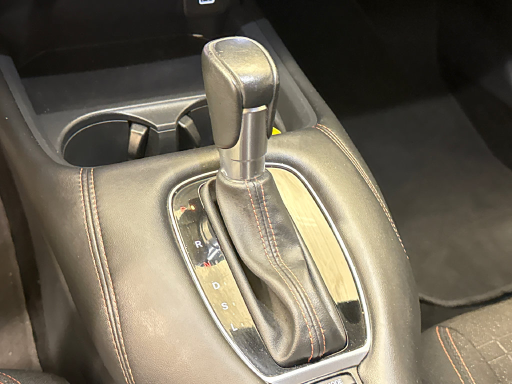 Certified 2025 Honda HR-V Sport image 28