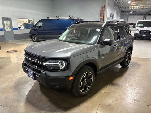 New 2025 Ford Bronco Sport Outer Banks w/ Outer Banks Tech Package+ image 4