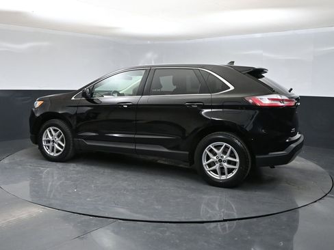 Used 2023 Ford Edge SEL w/ Convenience Package AWD/4WD image 4