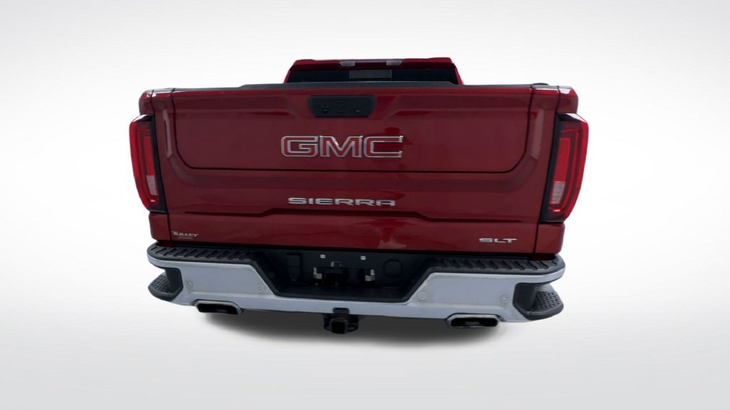 Used 2024 GMC Sierra 1500 SLT w/ SLT Premium Plus Package AWD/4WD image 9