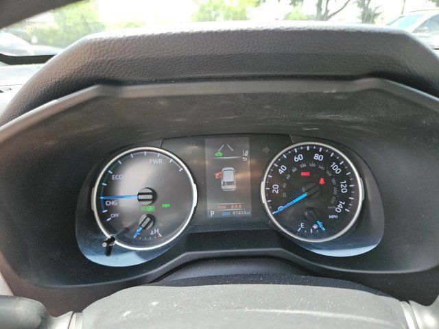 Used 2022 Toyota RAV4 XLE w/ Convenience Package AWD/4WD image 25