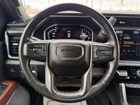 Used 2024 GMC Sierra 3500 Denali Ultimate image 21