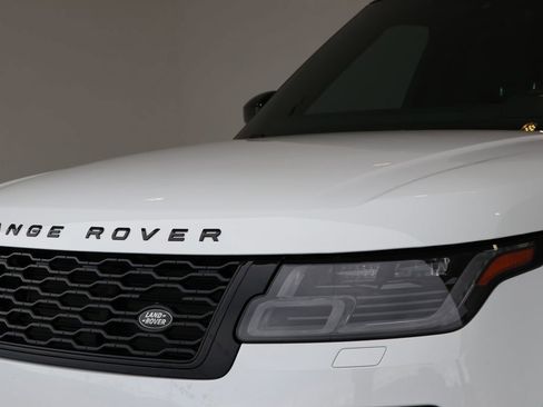 Used 2021 Land Rover Range Rover P525 Westminster Edition LWB image 11