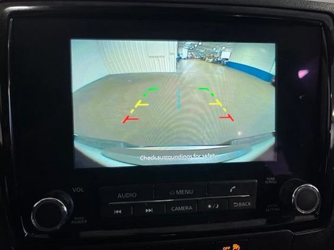 Used 2024 Nissan Frontier SV RWD image 29
