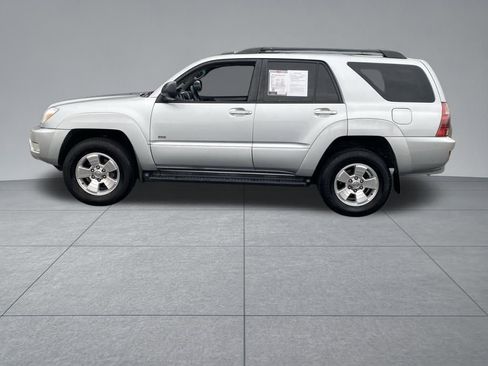 Used 2004 Toyota 4Runner SR5 image 4
