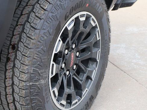 New 2026 GMC Canyon AT4 image 44