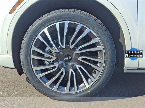 Certified 2021 Lincoln Corsair Grand Touring w/ Towing Package I image 8