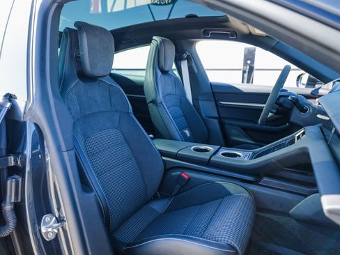 New 2025 Porsche Taycan 4S AWD/4WD image 28