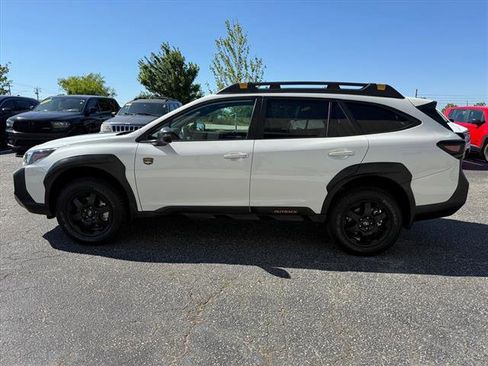 Used 2024 Subaru Outback Wilderness w/ Wilderness Package AWD/4WD image 6