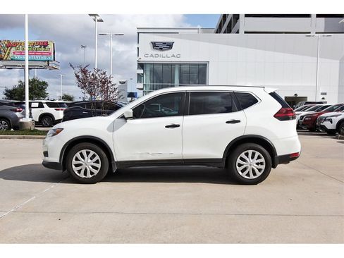 Used 2020 Nissan Rogue S image 3
