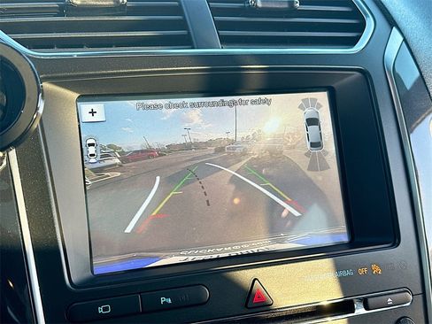 Used 2018 Ford Explorer Sport w/ Equipment Group 401A image 23