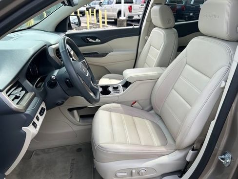 Used 2023 GMC Acadia Denali w/ Denali Technology Package image 27