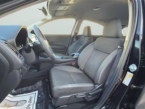 Used 2022 Honda HR-V LX image 26