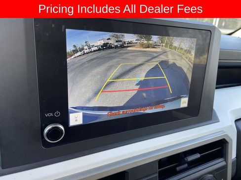 Used 2024 Toyota Tacoma TRD Off-Road AWD/4WD image 28