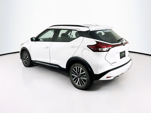 Used 2024 Nissan Kicks SR image 5