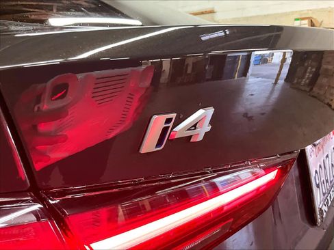 Used 2023 BMW i4 eDrive35 w/ Premium Package image 10