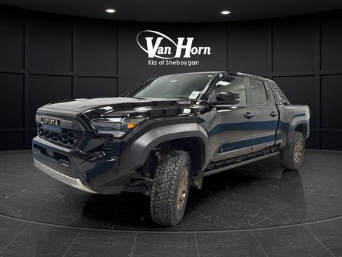 Used 2024 Toyota Tacoma 4x4 Double Cab Hybrid image 7
