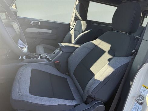 New 2026 Ford Bronco 2-Door w/ Sasquatch Package image 9
