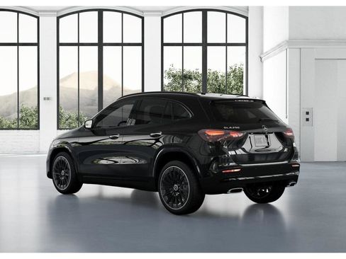 New 2026 Mercedes-Benz GLA 250 4MATIC image 29