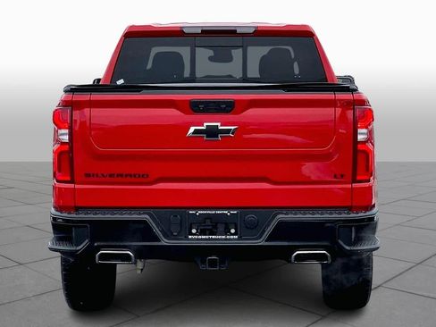 Used 2022 Chevrolet Silverado 1500 LT Trail Boss w/ Convenience Package II image 5