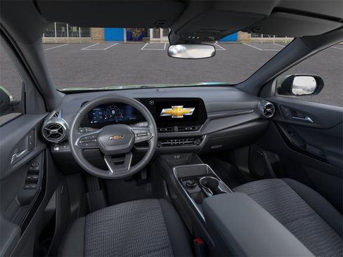 New 2026 Chevrolet Equinox LT image 15