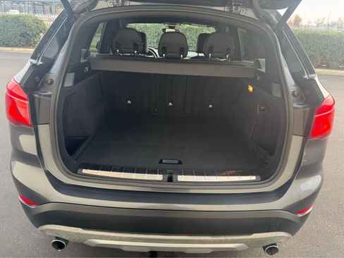 Used 2017 BMW X1 xDrive28i image 5