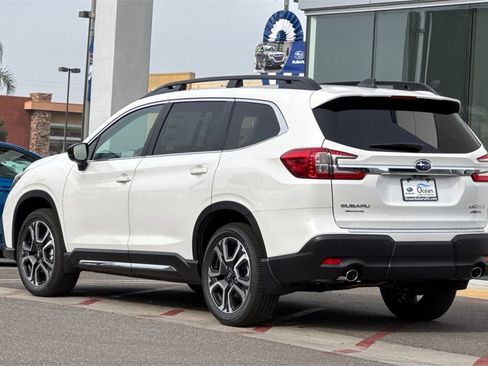 New 2026 Subaru Ascent Limited image 7
