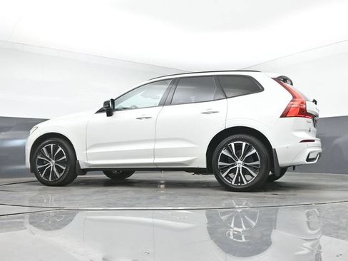Used 2023 Volvo XC60 B5 Plus w/ Climate Package AWD/4WD image 15
