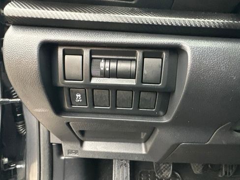 Used 2023 Subaru Crosstrek 2.0i AWD/4WD image 14