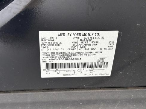 Used 2019 Ford Explorer XLT FWD image 30