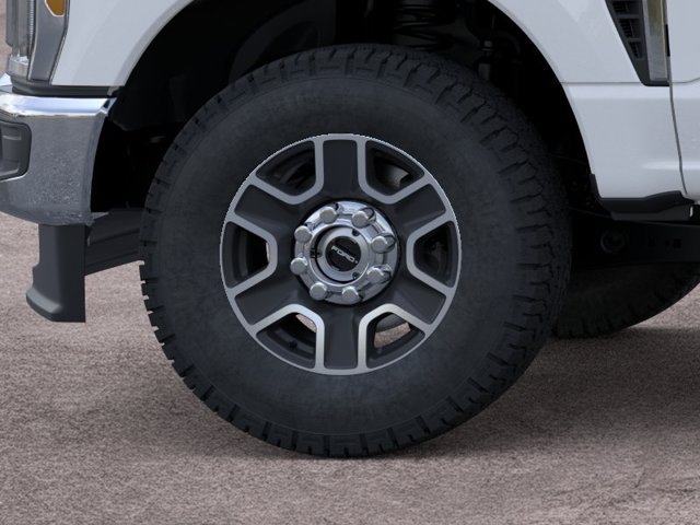New 2025 Ford F250 XLT w/ FX4 Off-Road Package AWD/4WD image 19