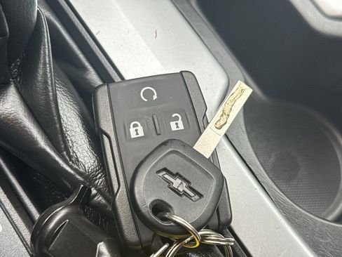 Used 2020 Chevrolet Colorado LT w/ Luxury Package image 37