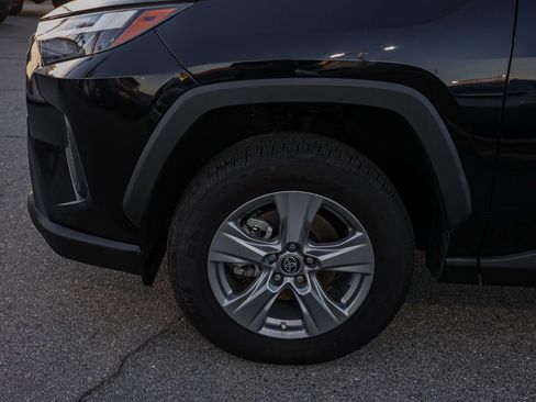 Used 2023 Toyota RAV4 LE image 11