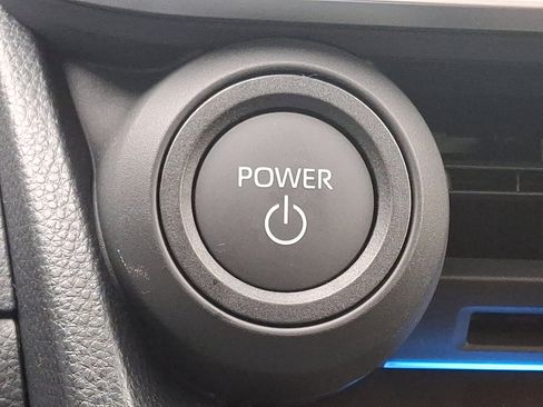 New 2026 Toyota Prius AWD image 17