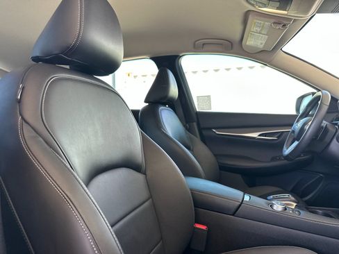 Used 2023 INFINITI QX50 Pure FWD image 22