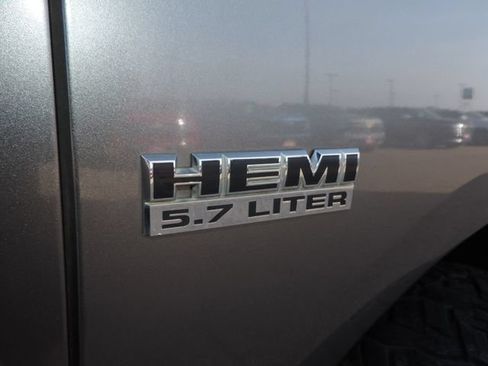 Used 2012 RAM 1500 Express RWD image 19