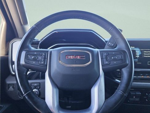 Used 2023 GMC Sierra 1500 SLE image 29