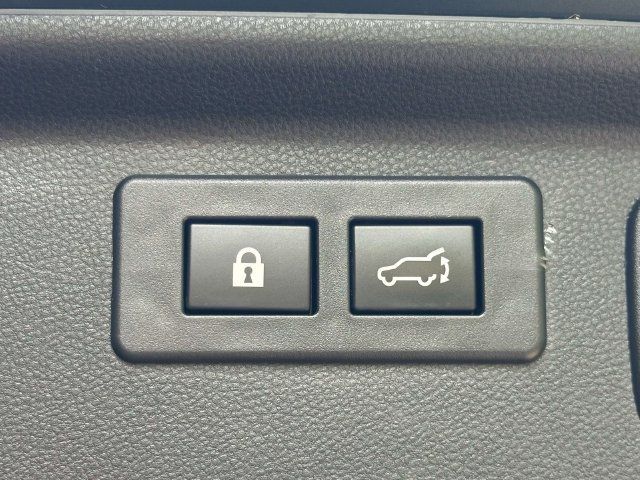 Used 2023 Subaru Forester Touring AWD/4WD image 15