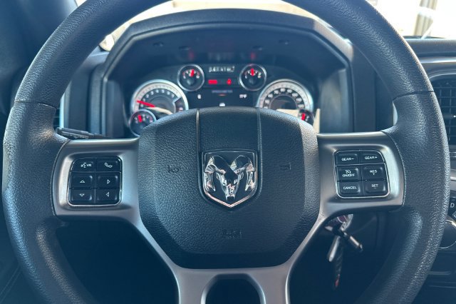 Used 2021 RAM 1500 Classic SLT RWD image 20