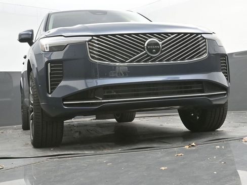 New 2026 Volvo XC90 B6 Ultra image 24