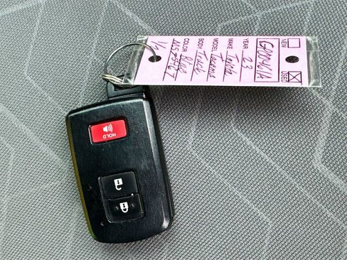 Used 2023 Toyota Tacoma TRD Off-Road image 35