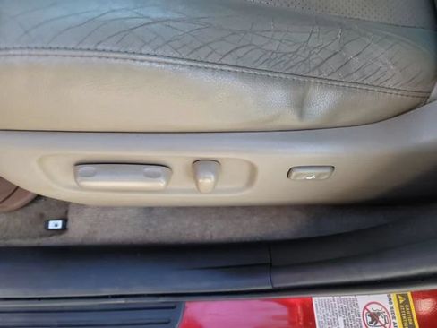 Used 2012 Toyota RAV4 Limited w/ Premium Plus Value Pkg FWD image 14